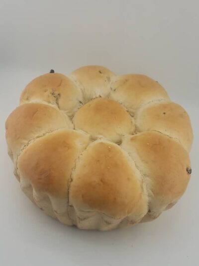 Crown Cake Bread