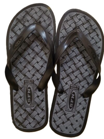 QUALITY BATHROOM SLIPPERS